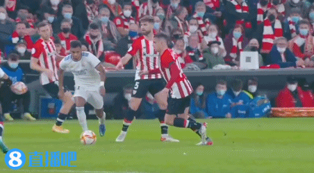 陶德解释《辐射》为何特别：一边核爆炸 另一边在讲荤段子