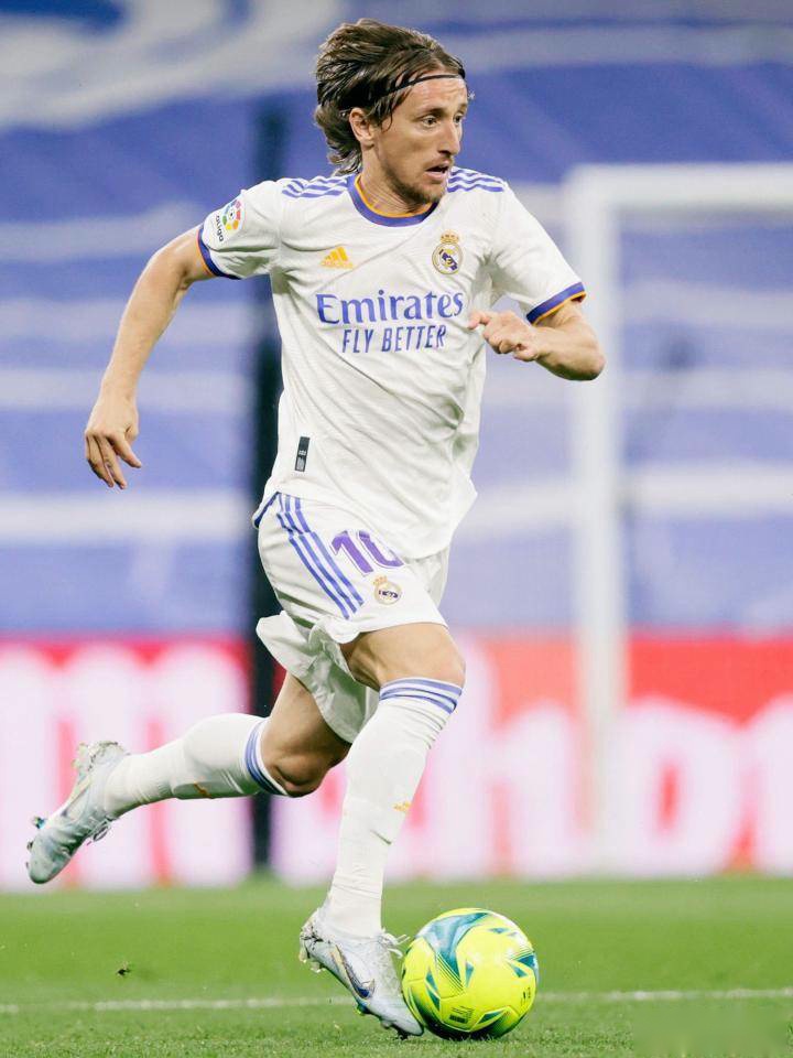 为了腾出签约名额，公牛被迫裁掉了前快船后场潜力新星？