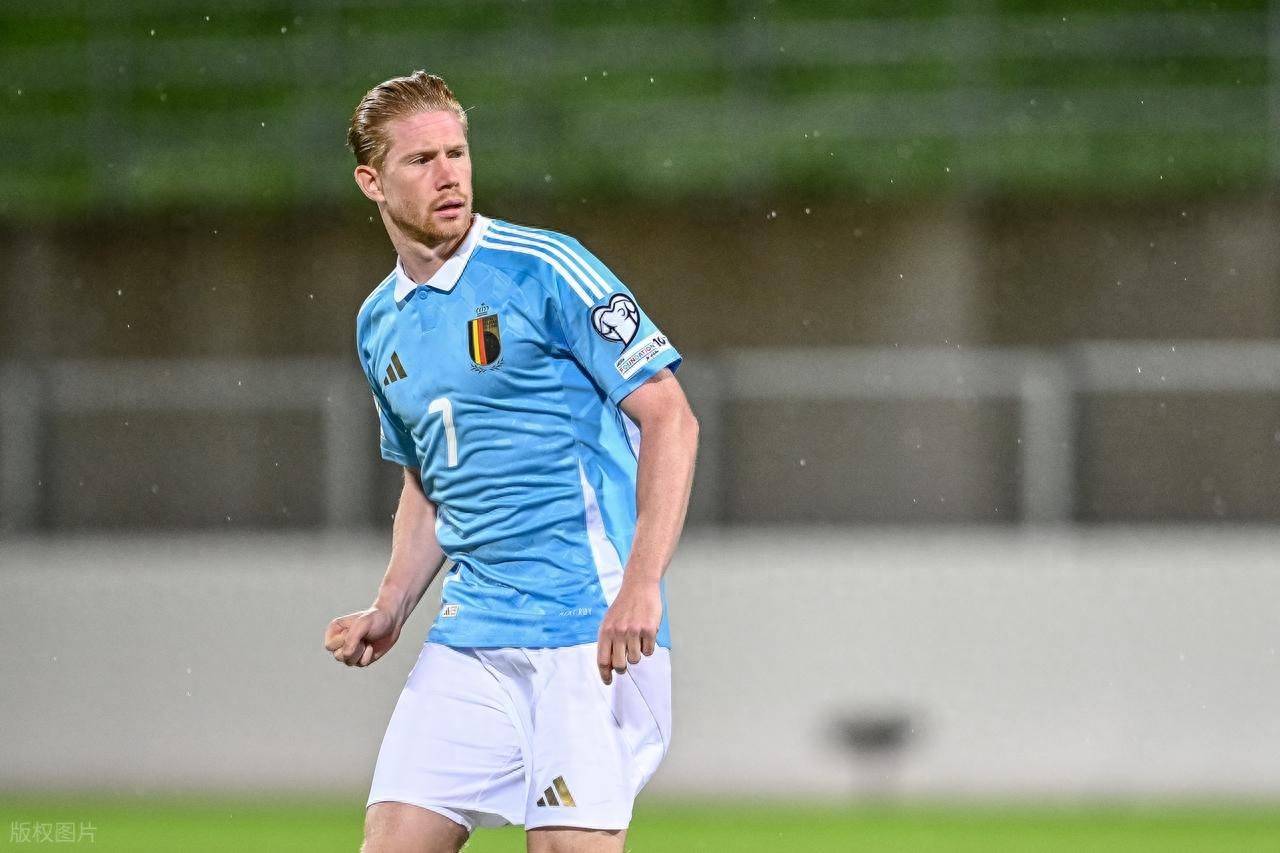 姆巴佩加盟皇马后球队丢失七项冠军，金球奖梦想依旧遥远，巴萨霸榜国内四冠